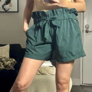 Avery Shorts - Green